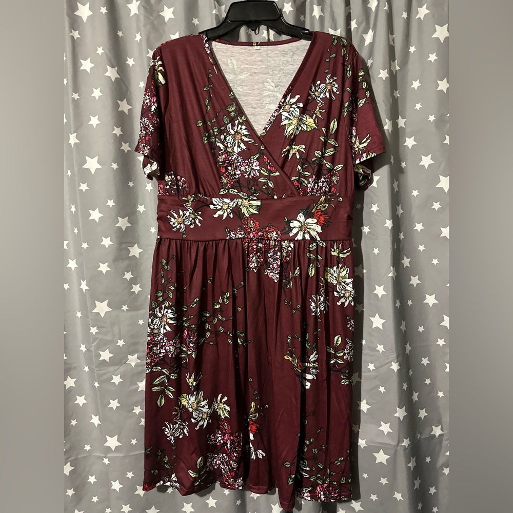 V neck knee length knit floral print dress